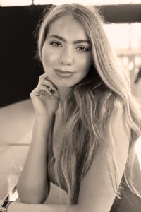 elena, interpret gmbh